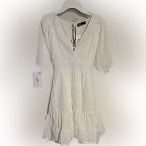 CBR Exclusive Selection White/light Ivory dress